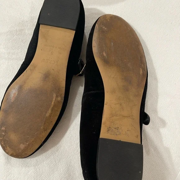 Black Mary Jane Flats - Picture 3 of 7